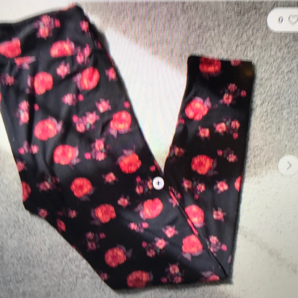 LuLaRoe Black Floral Leggings Tall & Curvy